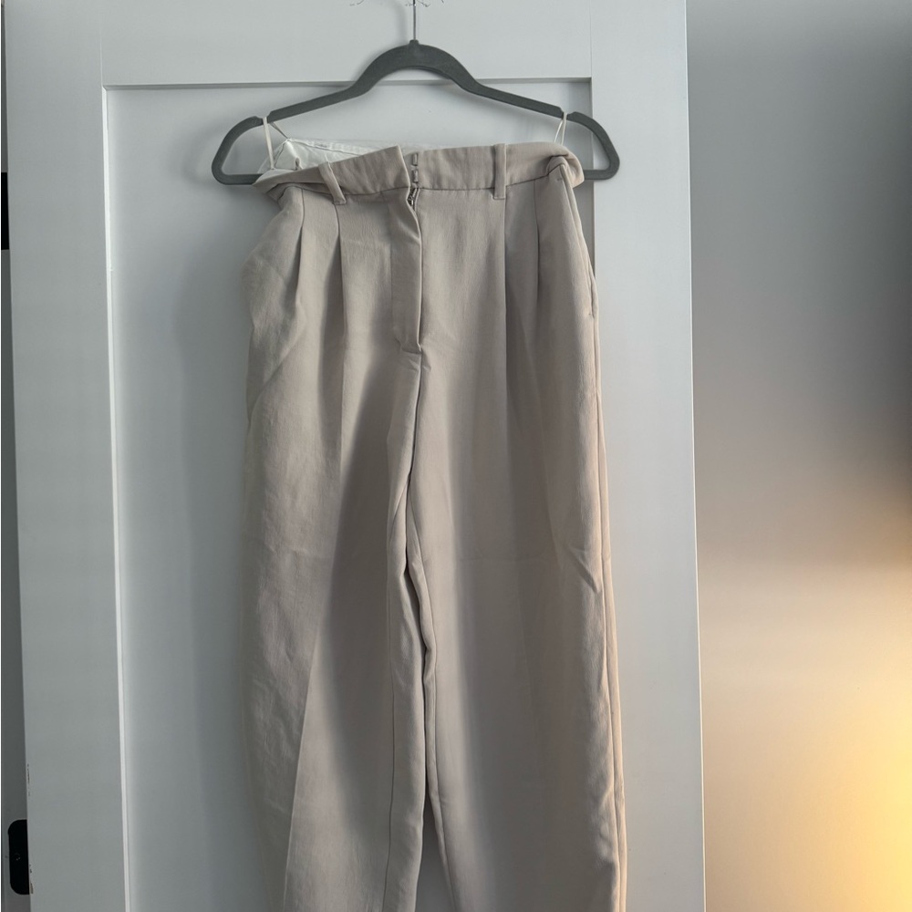 Wilfred High-Waisted Pleated Trousers in Light Beige